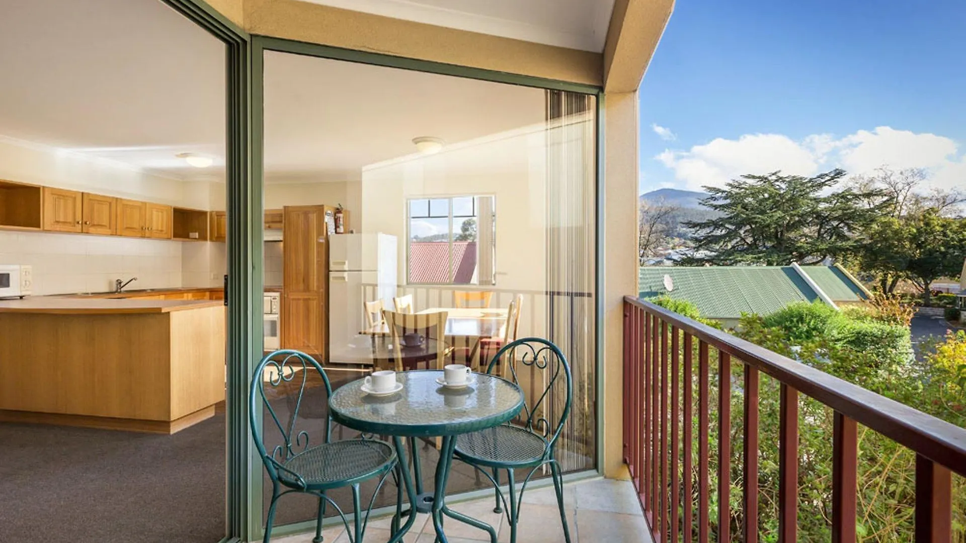 Quest Trinity House Aparthotel Hobart