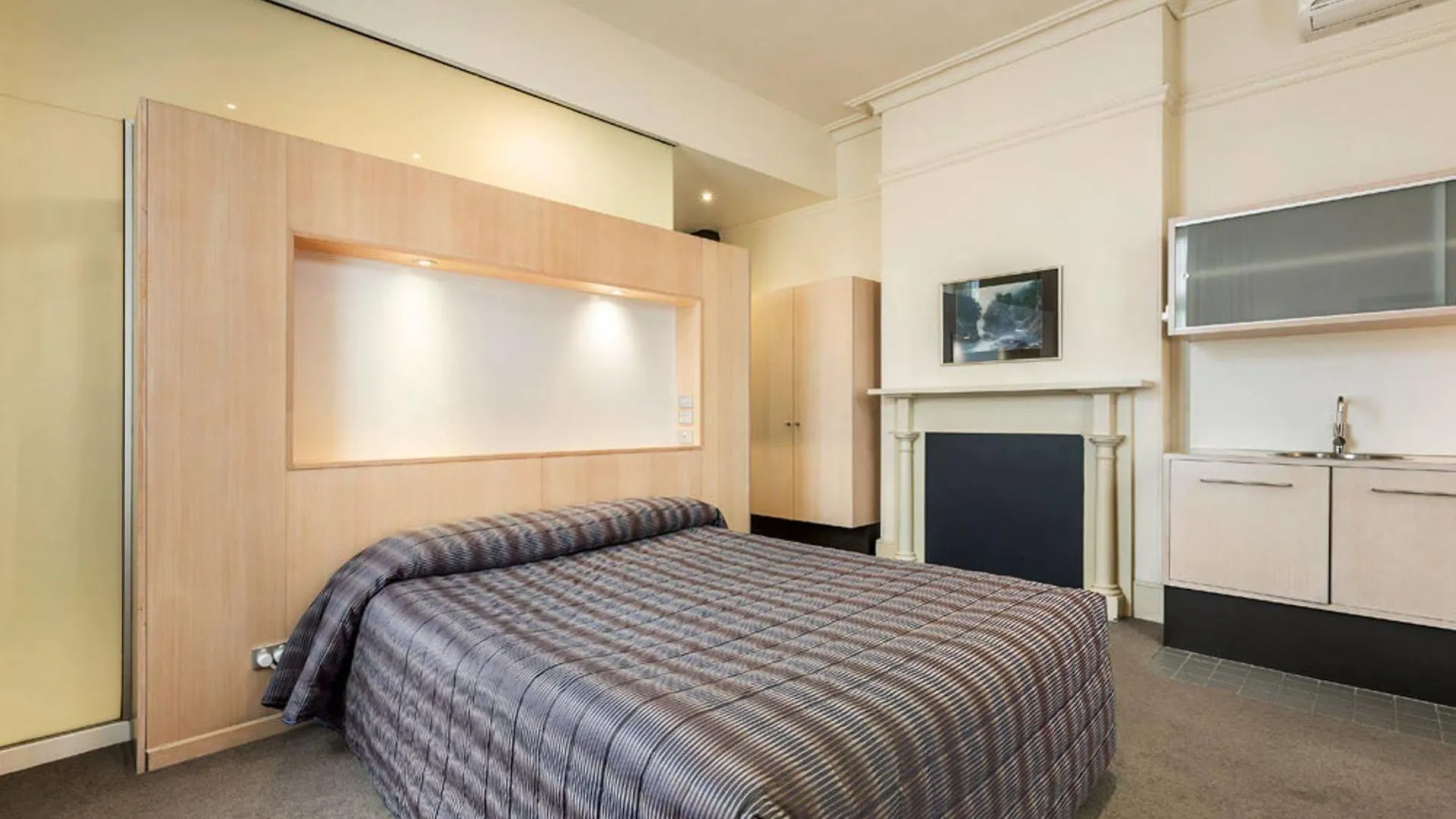 Quest Trinity House Aparthotel Hobart